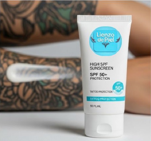 El Protector Solar La Defensa Esencial para tu tatuaje Lienzo de piel